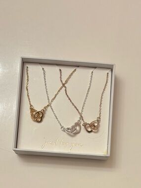 NEW Interlocking Heart Necklaces - Gold, Silver, Rose Gold